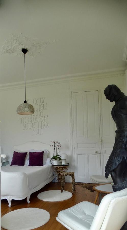 La Maison Des Roses Moulins  Zewnętrze zdjęcie